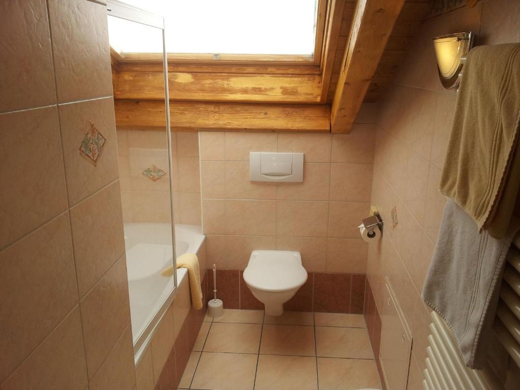 Hotel Dufour Alpin Superior - Adults Only Zermatt Habitación foto